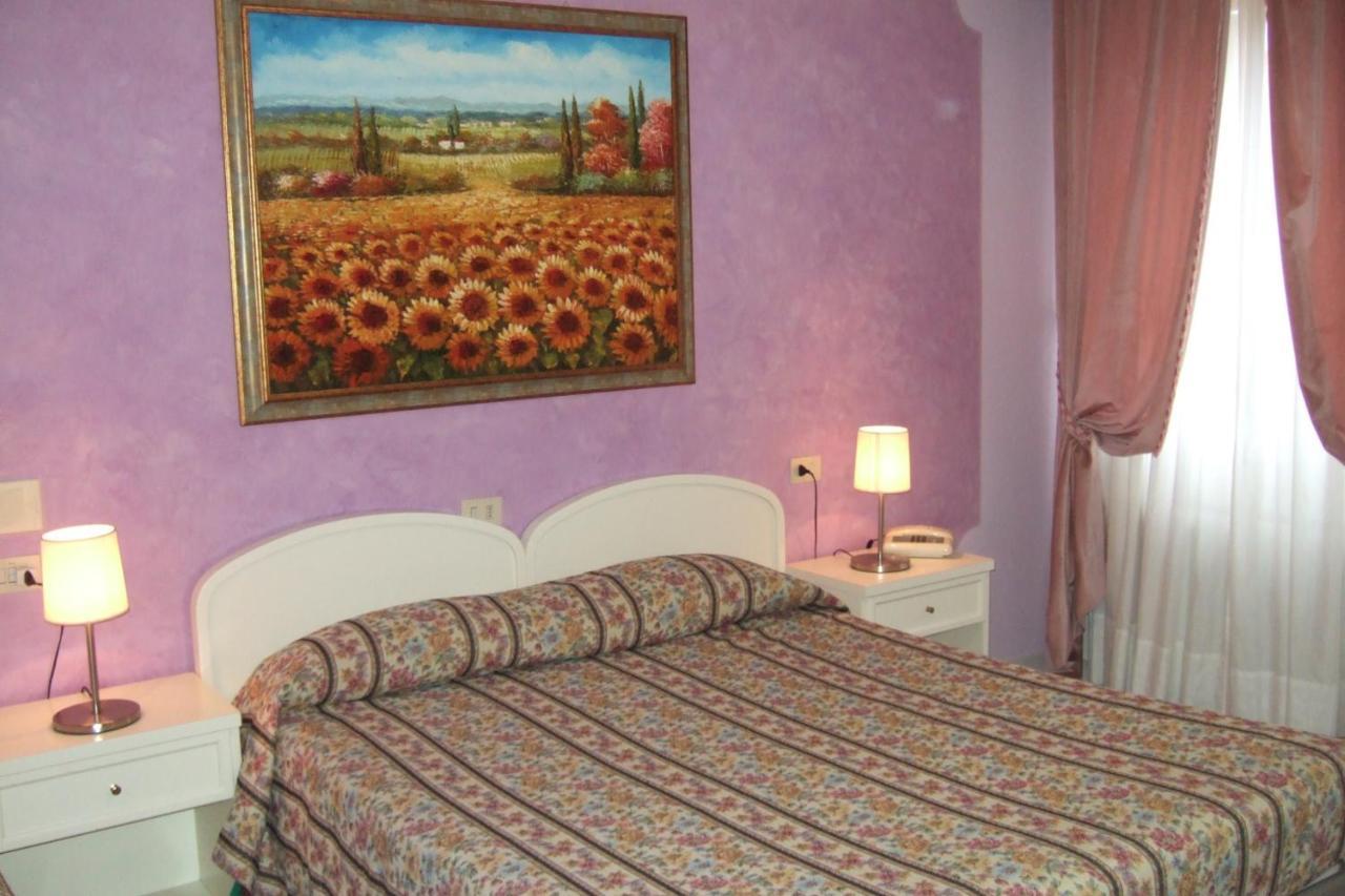 Hotel La Torre Castiglione del Lago Exterior foto